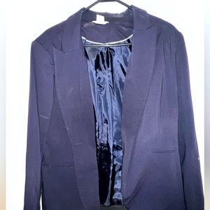 Navy Blue lined blazer. Non smoking home.